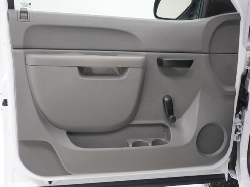 Used 2011 Chevrolet Silverado 1500 W/T RWD image 12