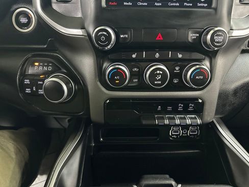 Used 2020 RAM 1500 Big Horn AWD/4WD image 32