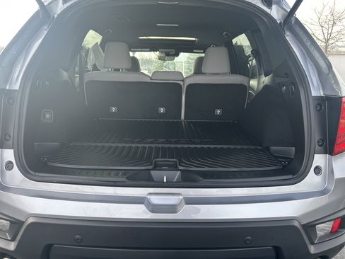 Used 2023 Honda Passport EX-L image 30