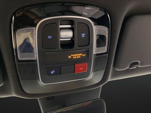 New 2025 Hyundai Tucson Limited image 29