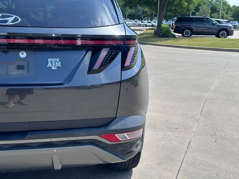 Used 2023 Hyundai Tucson Limited image 11