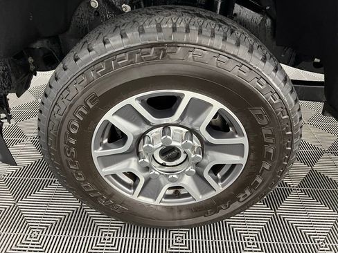 Used 2024 Ford F250 Lariat image 12