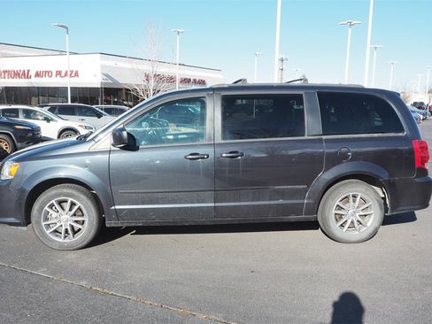 Used 2014 Dodge Grand Caravan R/T w/ Safety Sphere Group image 8