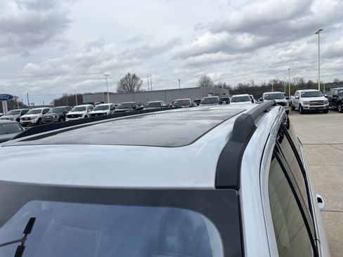 Used 2025 Ford Expedition Max Active image 12