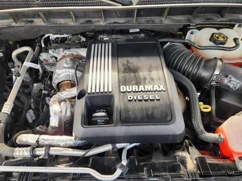 Used 2022 GMC Sierra 1500 SLT image 30