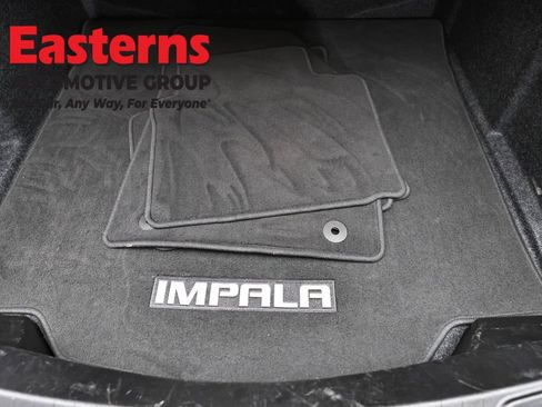 Used 2018 Chevrolet Impala LT w/ LT Leather Package image 9