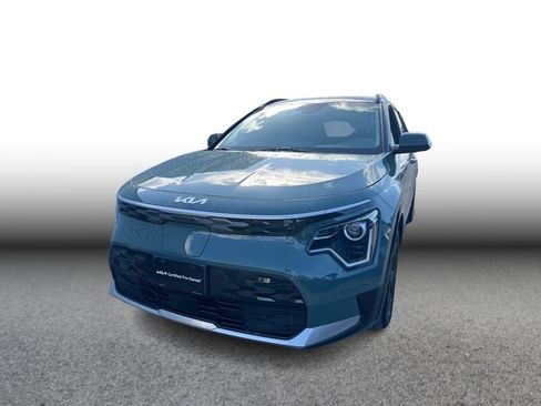 Certified 2023 Kia Niro Wind FWD image 1