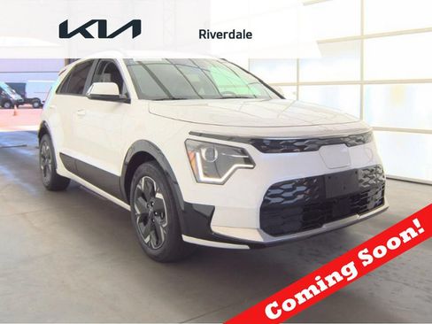 Used 2024 Kia Niro Wind FWD image 1