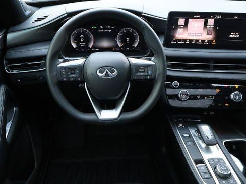 Used 2025 INFINITI QX60 Luxe w/ Black Edition image 17