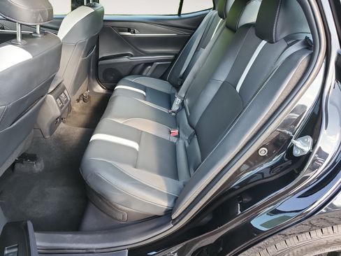 Used 2026 Toyota Camry SE FWD image 13