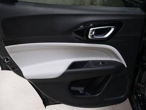 New 2026 Jeep Compass Limited AWD/4WD image 12