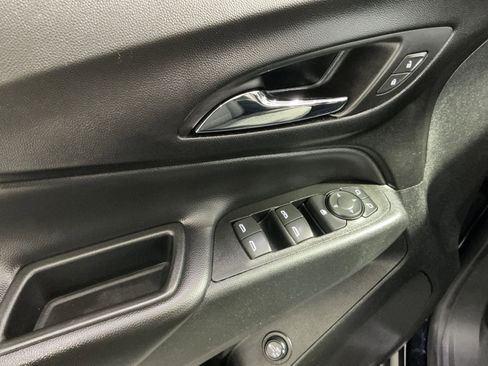 Used 2022 Chevrolet Equinox LT image 23