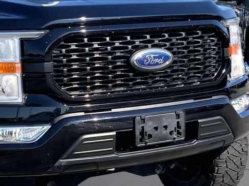 Used 2022 Ford F150 XL w/ STX Appearance Package RWD image 26