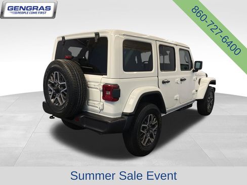 Certified 2026 Jeep Wrangler Unlimited Sahara AWD/4WD image 7
