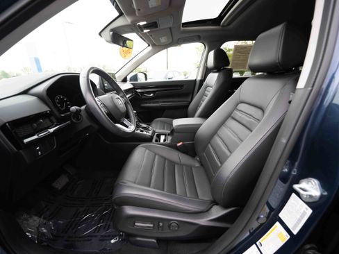 Used 2023 Honda CR-V EX-L image 9