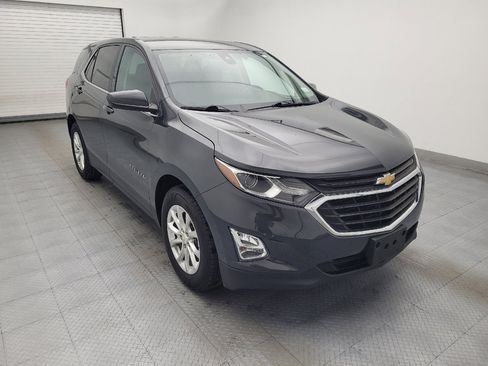 Used 2020 Chevrolet Equinox LT w/ Driver Convenience Package image 13