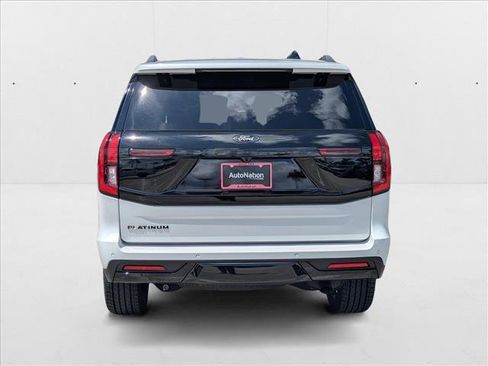 New 2025 Ford Expedition Platinum w/ Stealth Performance Package image 7