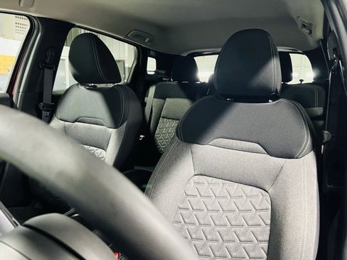 New 2026 Nissan Kicks SV image 3