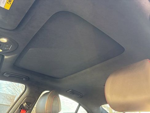 Used 2023 Genesis G70 3.3T w/ Sport Prestige Package image 22