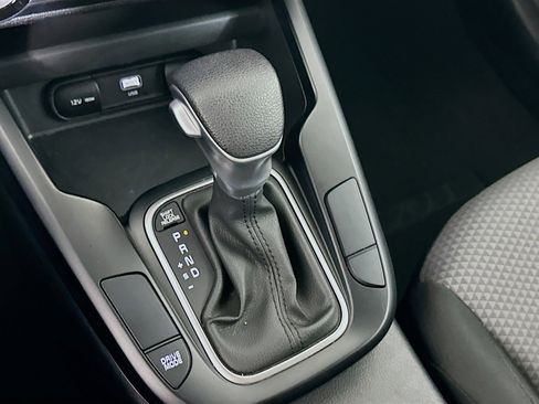 Used 2025 Kia Soul LX w/ LX Technology Package image 23