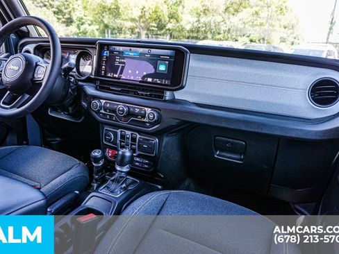 Used 2025 Jeep Wrangler Unlimited Sport AWD/4WD image 25