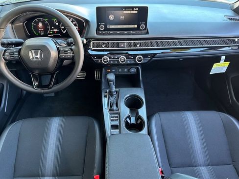 Certified 2025 Honda Civic Sport image 12