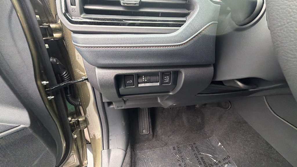 New 2026 Subaru Forester Touring AWD/4WD image 31