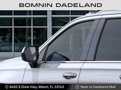 New 2026 Chevrolet Suburban LS image 12