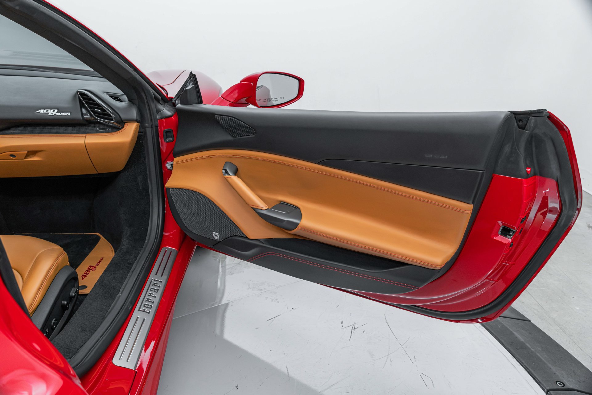 Certified 2018 Ferrari 488 Spider RWD image 18