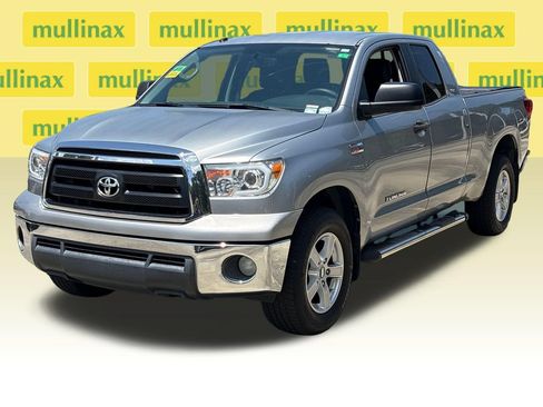 Used 2013 Toyota Tundra 2WD Double Cab w/ SR5 Pkg image 13