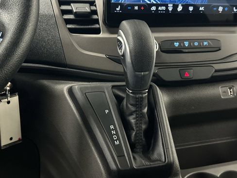 Used 2022 Ford Transit 350 XLT image 30