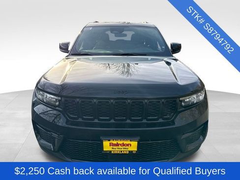 New 2025 Jeep Grand Cherokee Limited AWD/4WD image 2