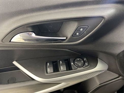 Used 2024 Chevrolet Trax LS w/ LS Convenience Package image 26