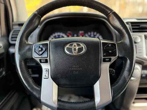 Used 2015 Toyota 4Runner SR5 RWD image 24