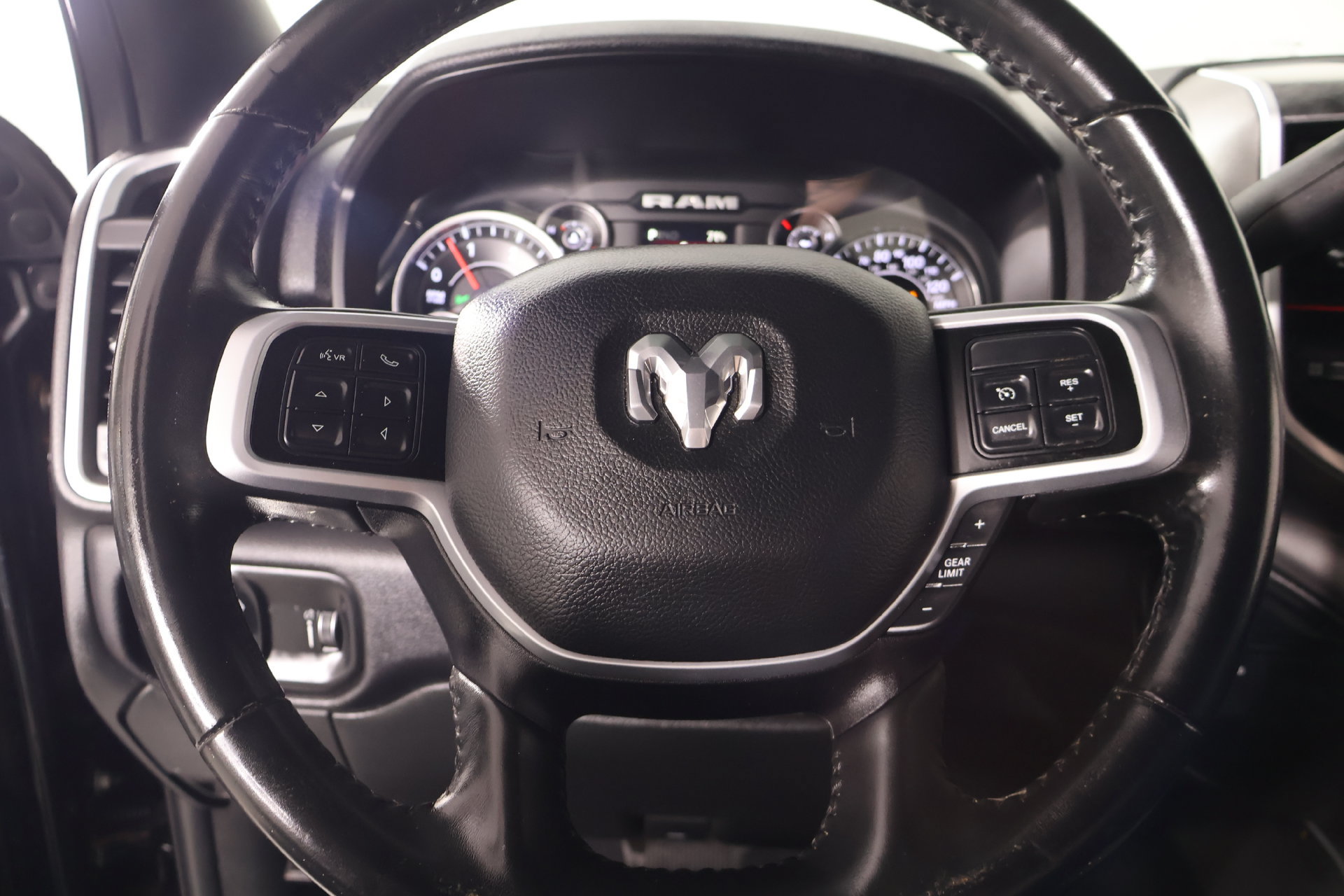 Used 2021 RAM 2500 Big Horn w/ Level 1 Equipment Group AWD/4WD image 3