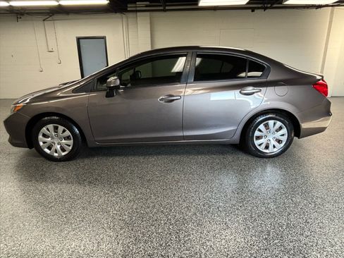 Used 2012 Honda Civic LX image 8