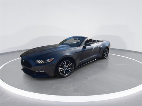 Used 2016 Ford Mustang Premium image 4