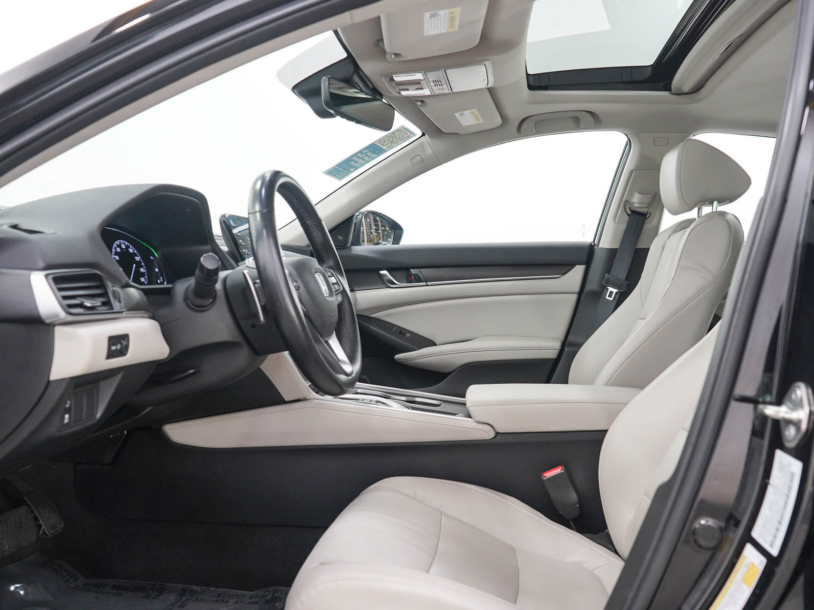 Used 2018 Honda Accord EX-L image 21