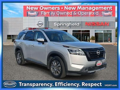 Certified 2023 Nissan Pathfinder SL w/ Lighting Package (N92)