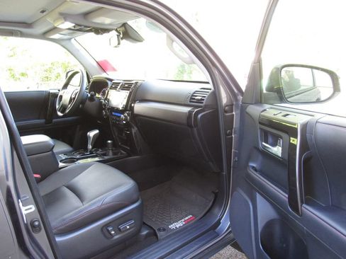 Used 2021 Toyota 4Runner TRD Pro AWD/4WD image 17