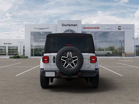 New 2026 Jeep Wrangler Unlimited Sahara AWD/4WD image 7