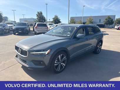 Used 2024 Volvo V60 B5 Cross Country Plus w/ Protection Package Premier