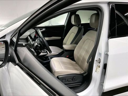 Certified 2023 Audi Q4 e-tron Premium Plus w/ Premium Plus AWD/4WD image 26