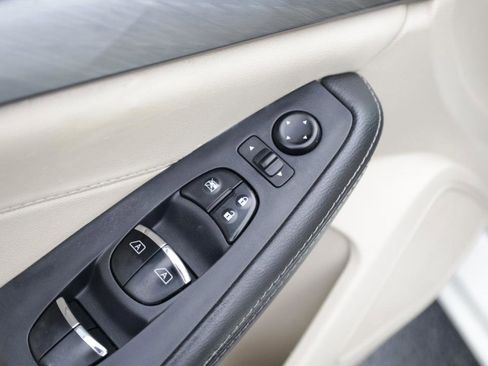 Used 2018 Nissan Maxima 3.5 SL FWD image 29