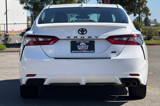 Used 2024 Toyota Camry SE FWD image 5
