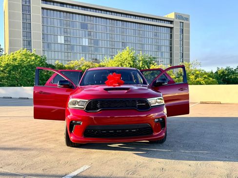 Used 2021 Dodge Durango SRT w/ Black Package AWD/4WD image 41