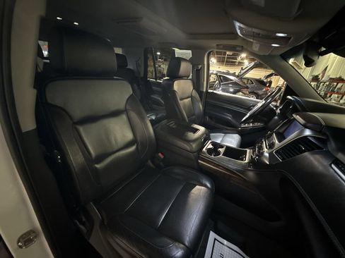 Used 2019 Chevrolet Tahoe LT AWD/4WD image 27