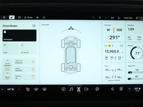 Used 2024 Rivian R1S Adventure AWD/4WD image 18