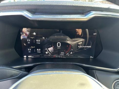 New 2026 GMC Canyon Elevation w/ Convenience Package image 16