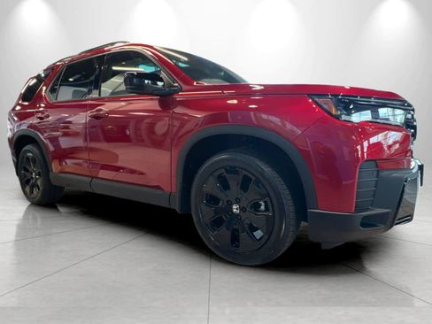 New 2026 Honda Pilot Black Edition image 9